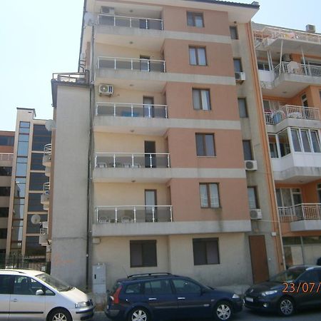 Apartments Stefi Поморие Экстерьер фото