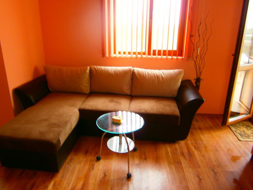 Apartments Stefi Поморие Экстерьер фото