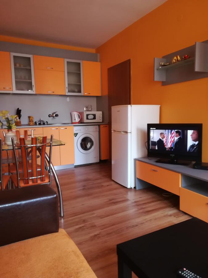 Apartments Stefi Поморие Экстерьер фото