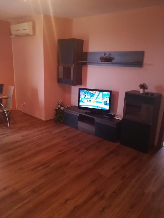 Apartments Stefi Поморие Экстерьер фото