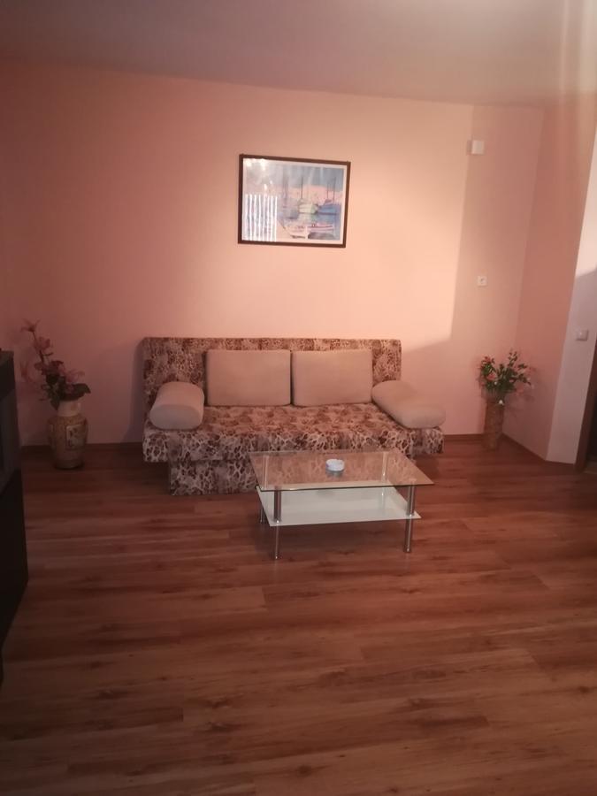 Apartments Stefi Поморие Экстерьер фото